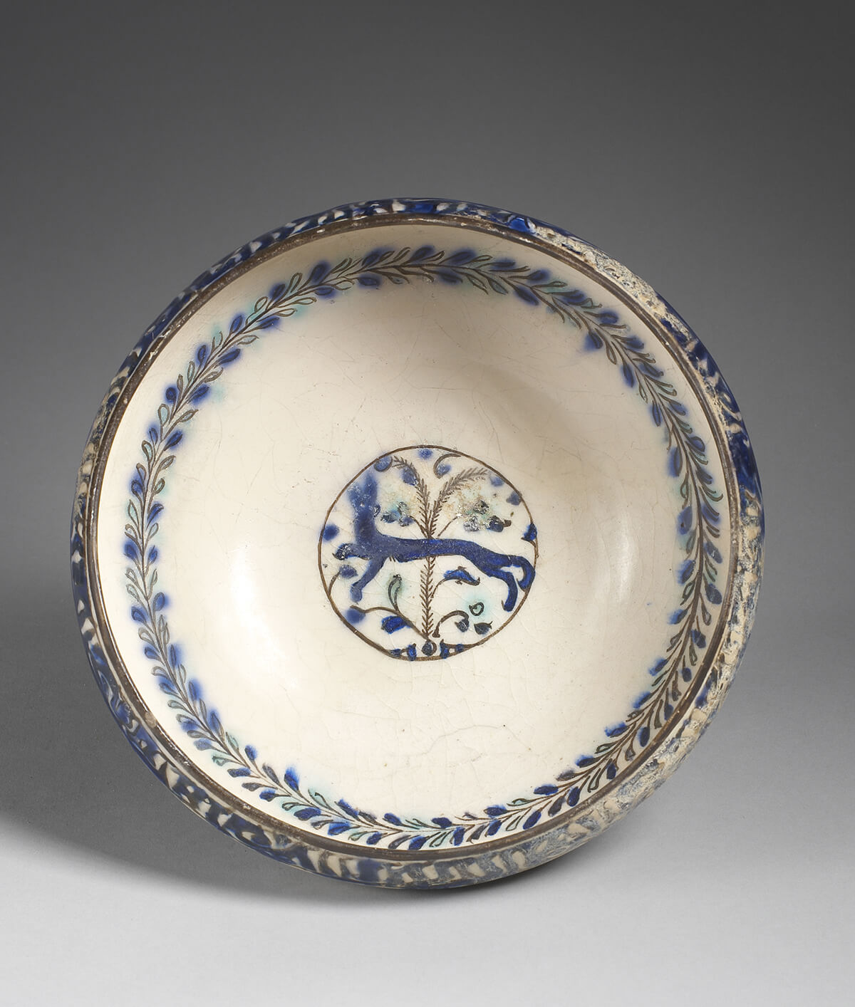 Kashan bowl with quadruped